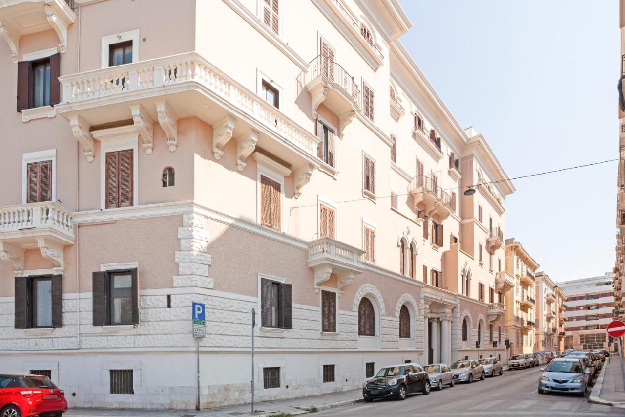 شقة Casa Cinzia Lungomare Exclusive Flat باري المظهر الخارجي الصورة
